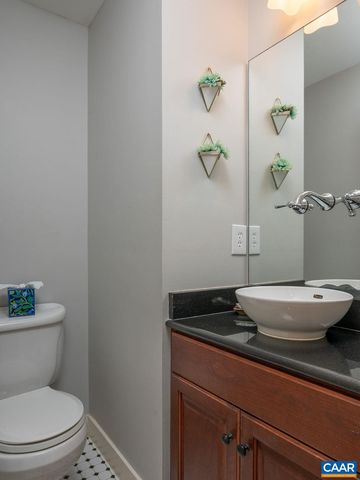 503 NE 2ND ST, Charlottesville, VA 22902