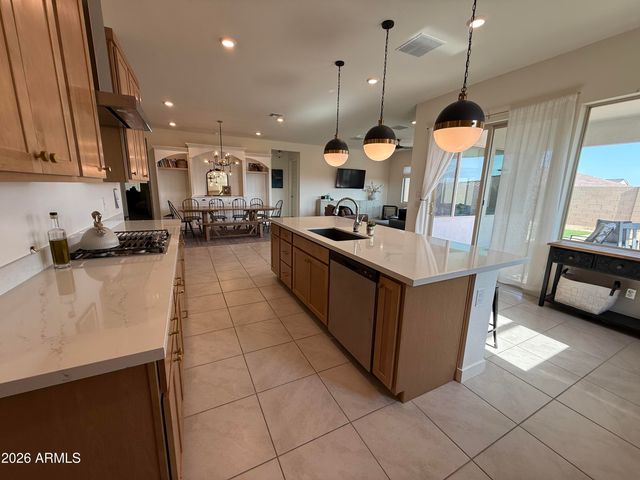 4784 W Lost Camp Lane, Queen Creek, AZ 85144