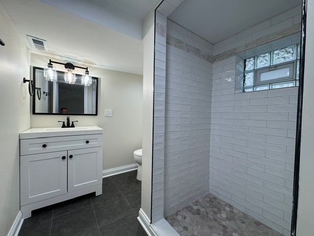 1833 S 18th Avenue, Maywood, IL 60153