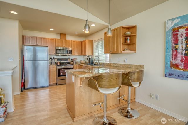 24 Duke Lane, Pacific Beach, WA 98571