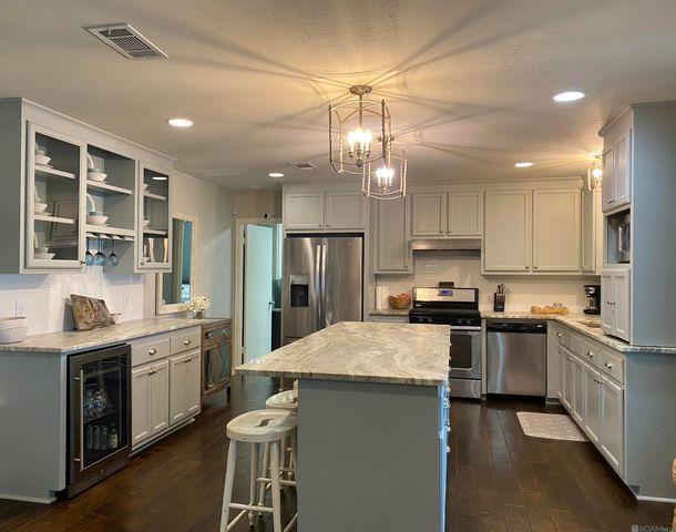 8609 Island Rd, Ventress, LA 70783