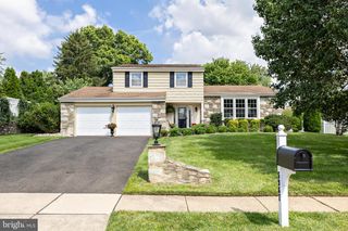 5967 GRISCOMB DR, Bensalem, PA 19020