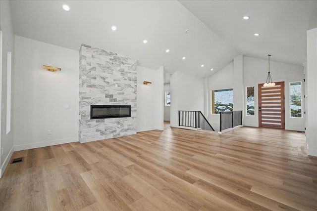 5112 S JORDAN Ln, Spokane, WA 99224