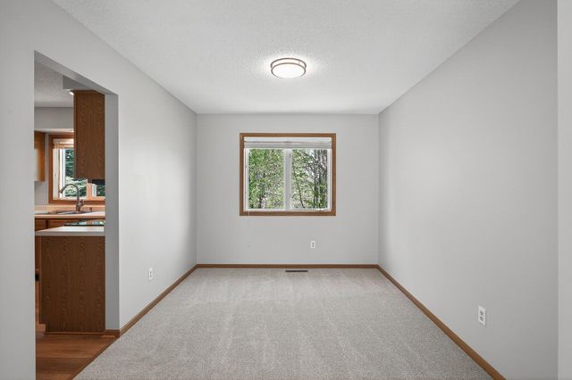 688 Eagle Ridge Road, Woodbury, MN 55125
