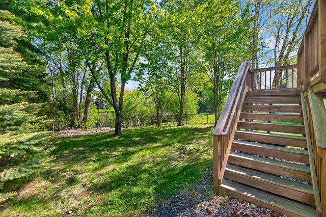 688 Eagle Ridge Road, Woodbury, MN 55125
