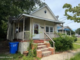618 S 11th Street, Wilmington, NC 28401