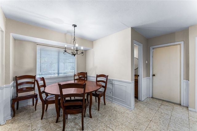 4325 Saint George Dr, Corpus Christi, TX 78413