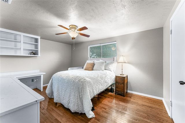 4325 Saint George Dr, Corpus Christi, TX 78413