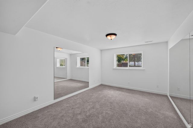 3323 W 1680 N, Clinton, UT 84015