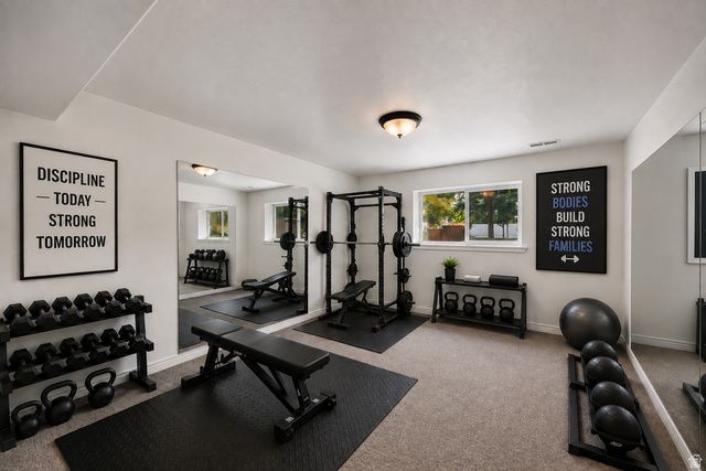 3323 W 1680 N, Clinton, UT 84015