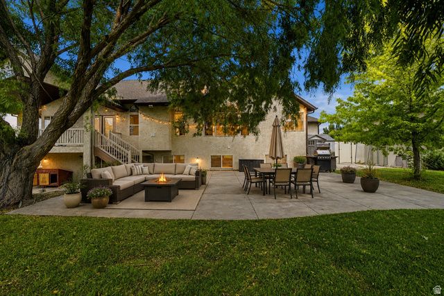 3323 W 1680 N, Clinton, UT 84015