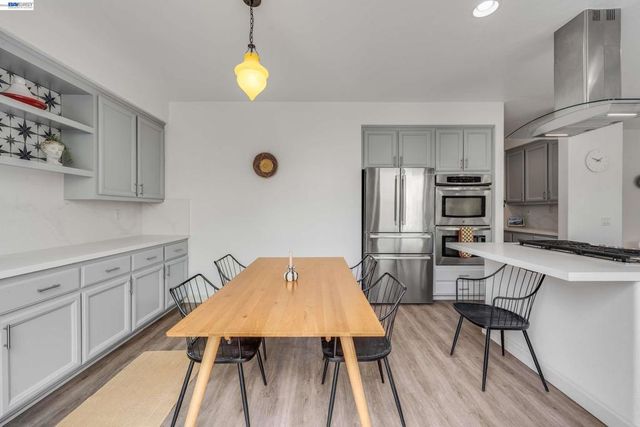 15632 Baypoint Ave, San Leandro, CA 94579