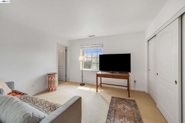 15632 Baypoint Ave, San Leandro, CA 94579