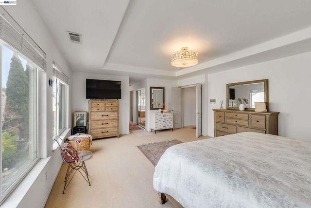 15632 Baypoint Ave, San Leandro, CA 94579