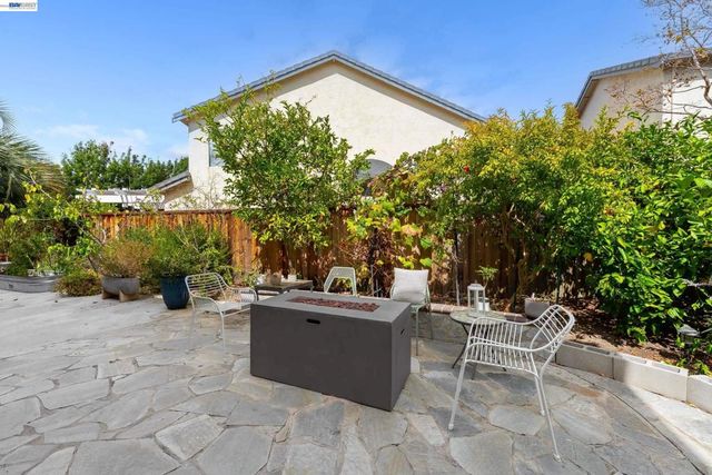 15632 Baypoint Ave, San Leandro, CA 94579