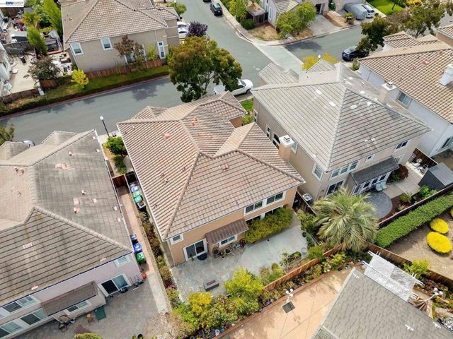 15632 Baypoint Ave, San Leandro, CA 94579