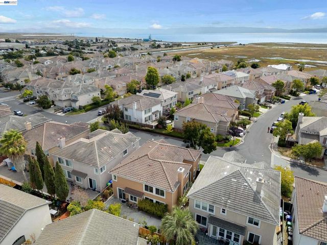 15632 Baypoint Ave, San Leandro, CA 94579