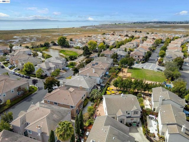 15632 Baypoint Ave, San Leandro, CA 94579