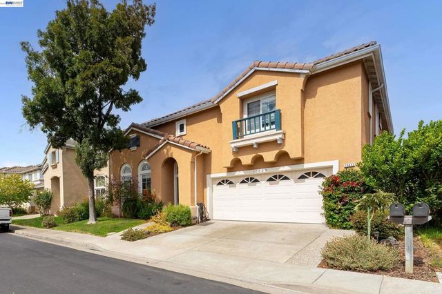 15632 Baypoint Ave, San Leandro, CA 94579