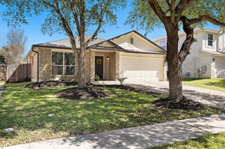 521 Fort Thomas PL, Round Rock, TX 78664