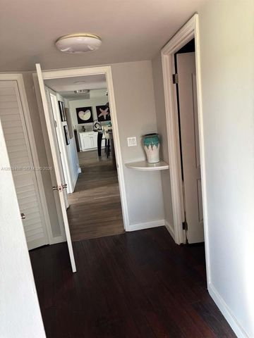 720 Bayshore Dr 301, Fort Lauderdale, FL 33304