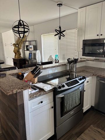 720 Bayshore Dr 301, Fort Lauderdale, FL 33304