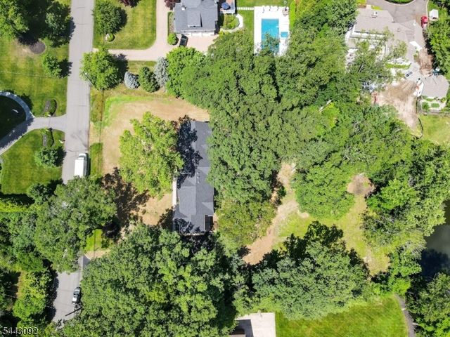 263 Arbor Rd, Franklin Lakes Boro, NJ 07417