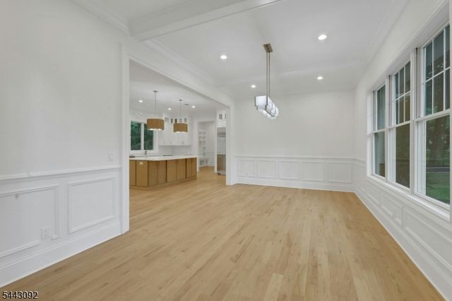 263 Arbor Rd, Franklin Lakes Boro, NJ 07417