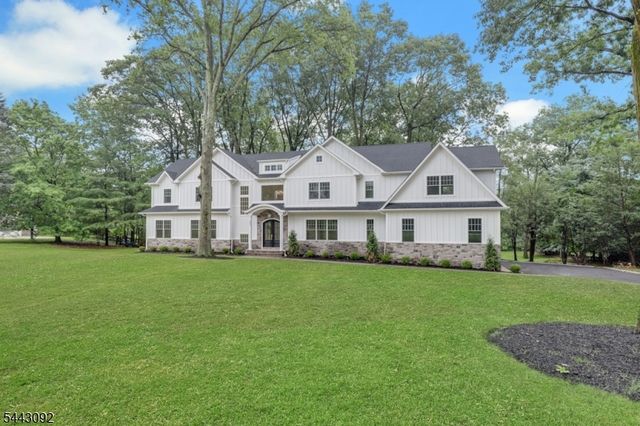 263 Arbor Rd, Franklin Lakes Boro, NJ 07417