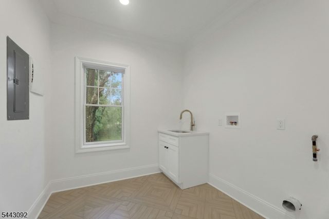 263 Arbor Rd, Franklin Lakes Boro, NJ 07417