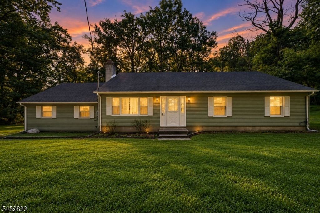 37 Danville Mountain Rd, Liberty Twp., NJ 07838