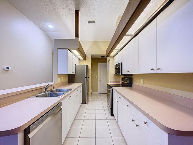 248 HEMINGWAY DRIVE, Oldsmar, FL 34677