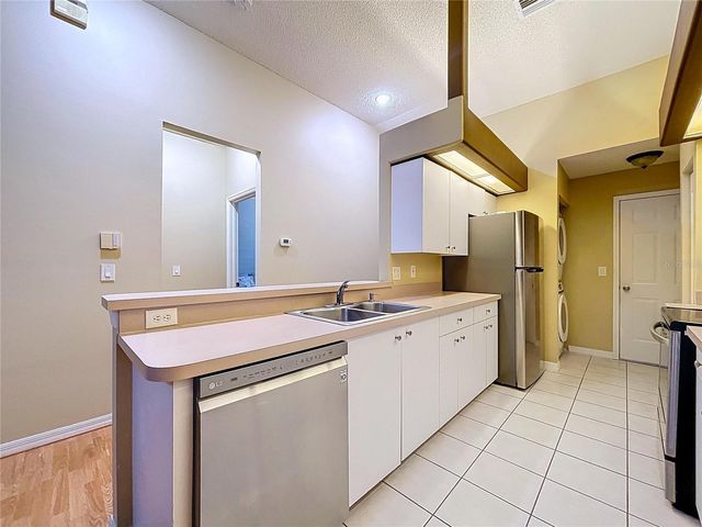 248 HEMINGWAY DRIVE, Oldsmar, FL 34677