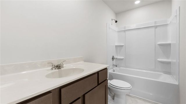 769 Oakmont Trace, Canton, GA 30114