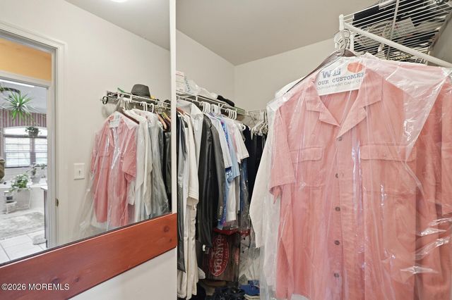 14 Linda Court, South Amboy, NJ 08879