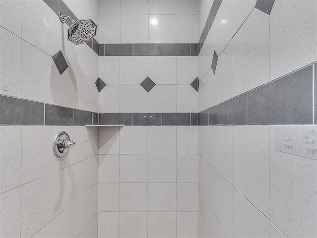 479 S Fretz Avenue, Edmond, OK 73003