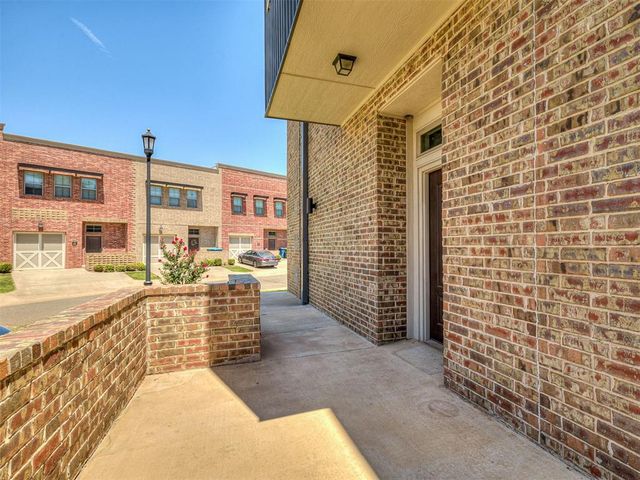 479 S Fretz Avenue, Edmond, OK 73003
