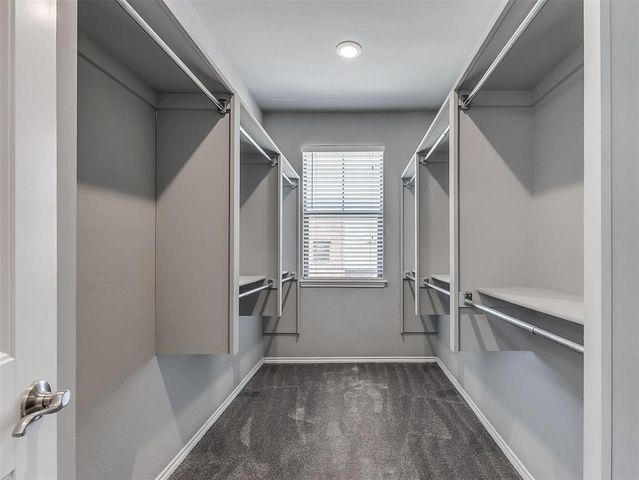 479 S Fretz Avenue, Edmond, OK 73003