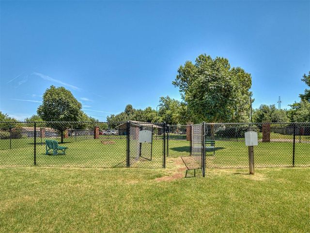 479 S Fretz Avenue, Edmond, OK 73003