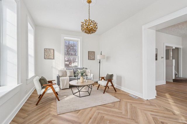 2048 Shoop STREET, Racine, WI 53404