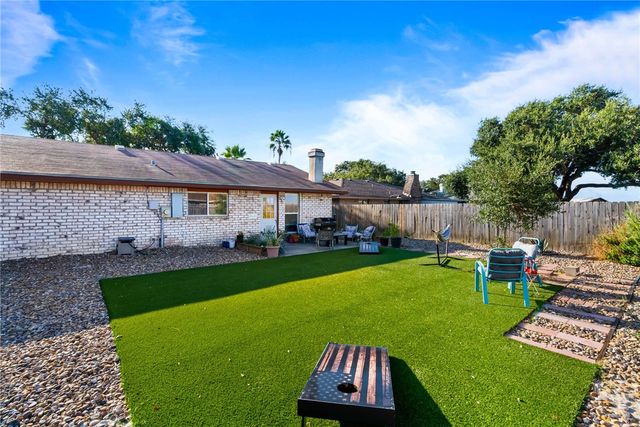 3330 Celon Dr, Corpus Christi, TX 78418