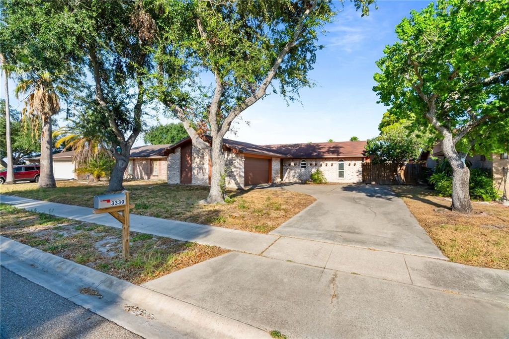3330 Celon Dr, Corpus Christi, TX 78418 — photo 3