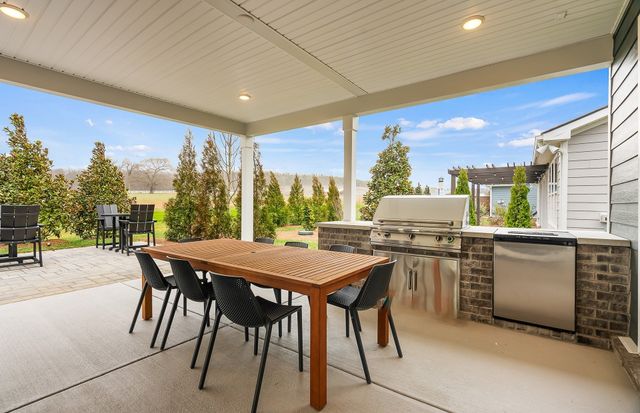 805 Everglade Rd, Lebanon, TN 37090