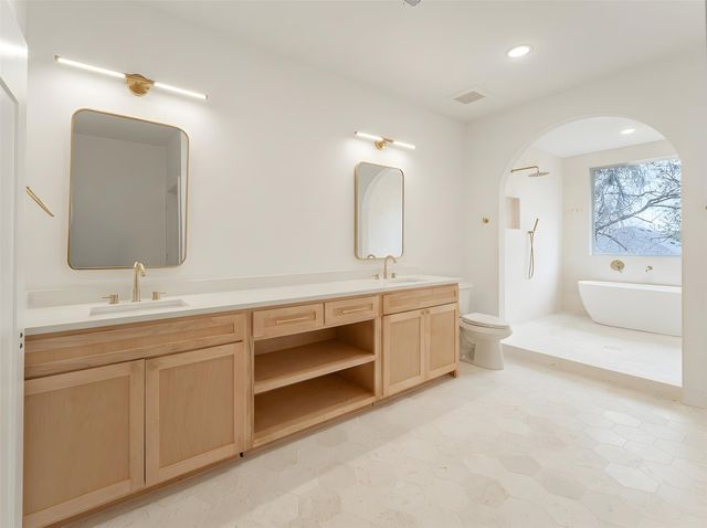 3041 Valentine Street, Dallas, TX 75215