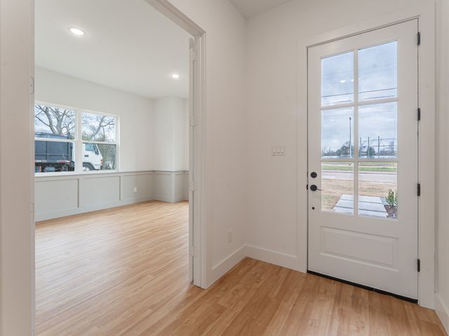 3041 Valentine Street, Dallas, TX 75215