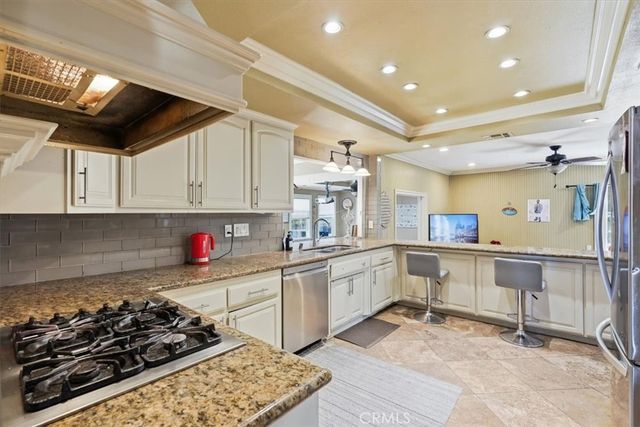 710 S Ridgeview, Anaheim Hills, CA 92807