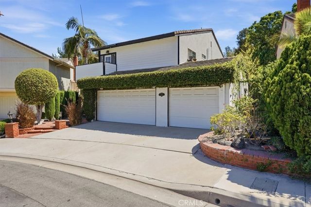 710 S Ridgeview, Anaheim Hills, CA 92807