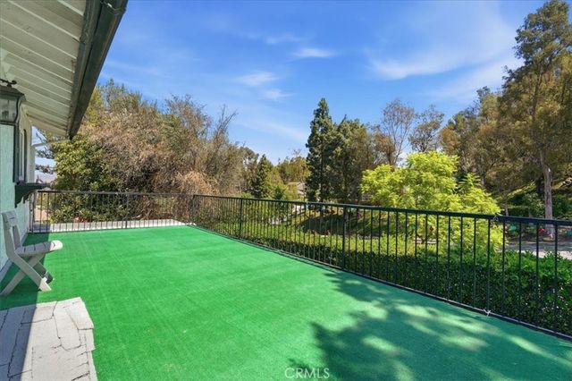 710 S Ridgeview, Anaheim Hills, CA 92807