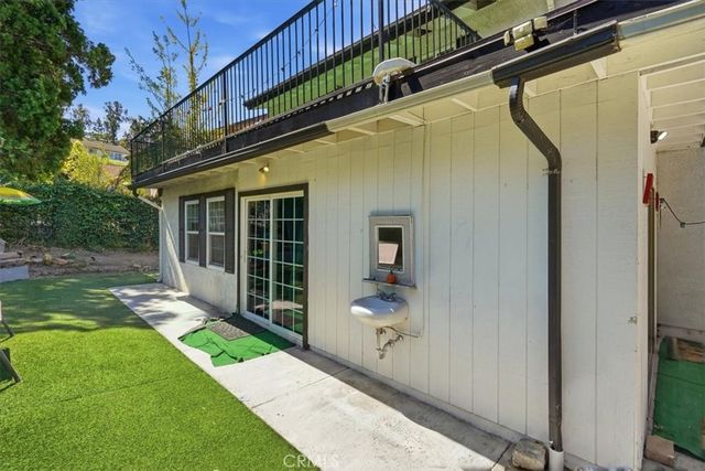 710 S Ridgeview, Anaheim Hills, CA 92807