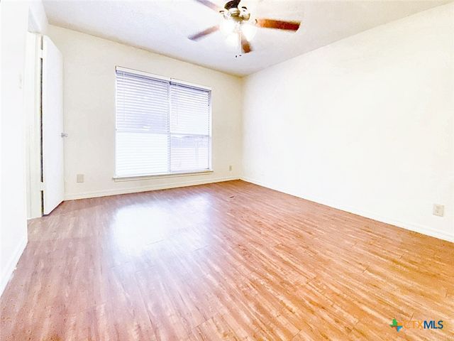 106 Hughson Court, San Marcos, TX 78666